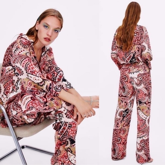 Zara Paisley Printed Overdized‎ Blouse - Picture 2 of 14